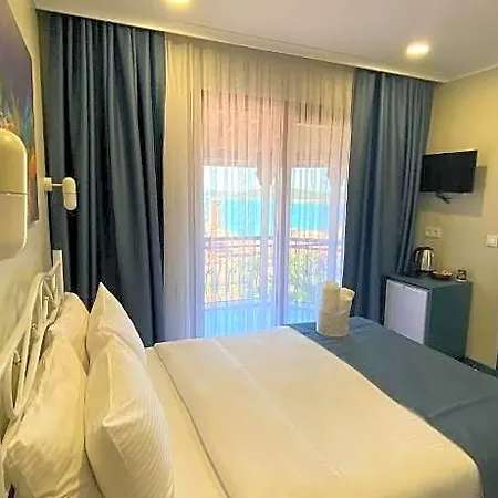 Hotel Cunda Anka 3*